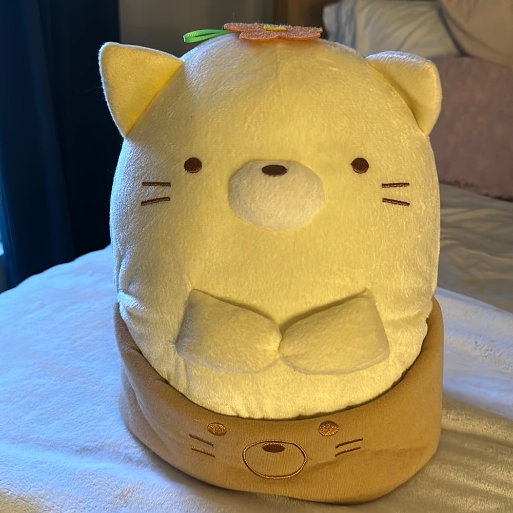 Sumikkogurashi plush stuffed animal fat teddy bear with orange flower cute soft